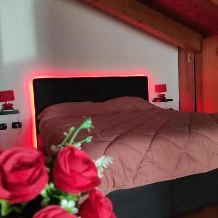 Red Lux Apartment Fiumicino Dış mekan fotoğraf