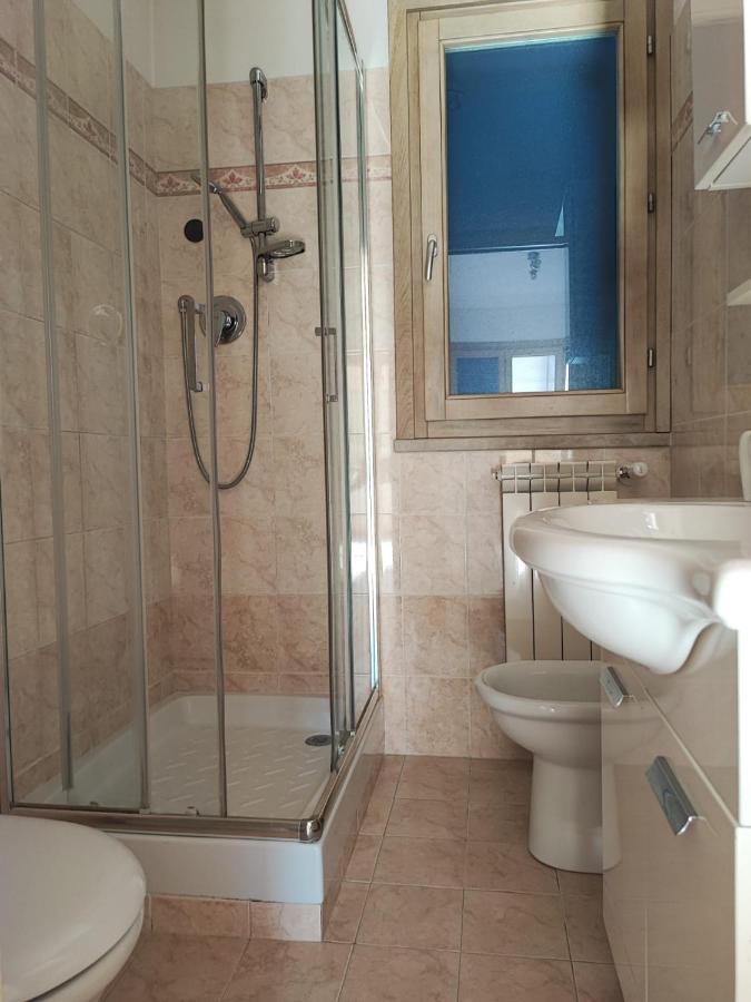 Red Lux Apartment Fiumicino Dış mekan fotoğraf
