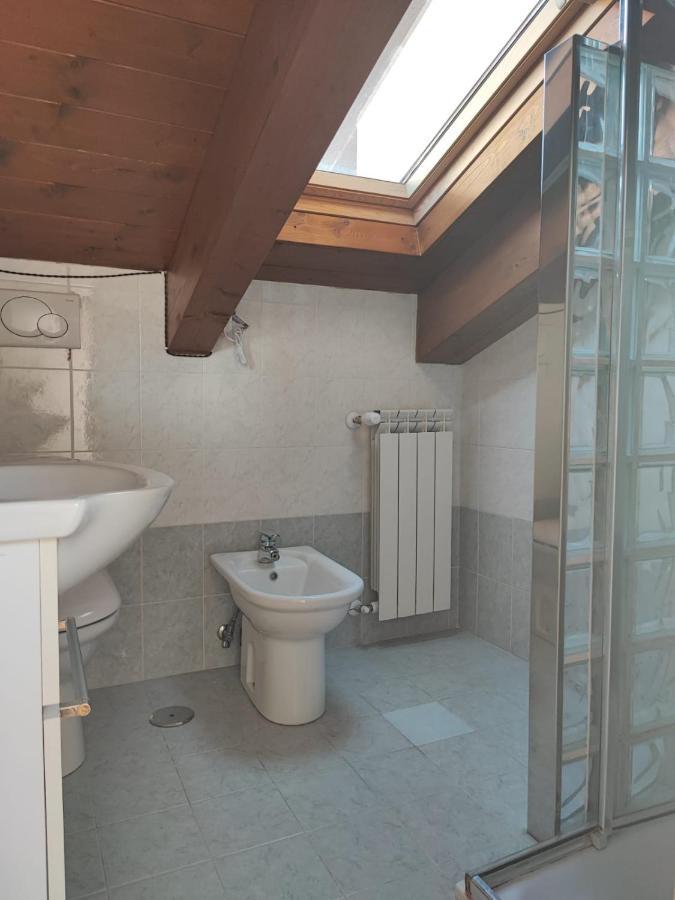 Red Lux Apartment Fiumicino Dış mekan fotoğraf