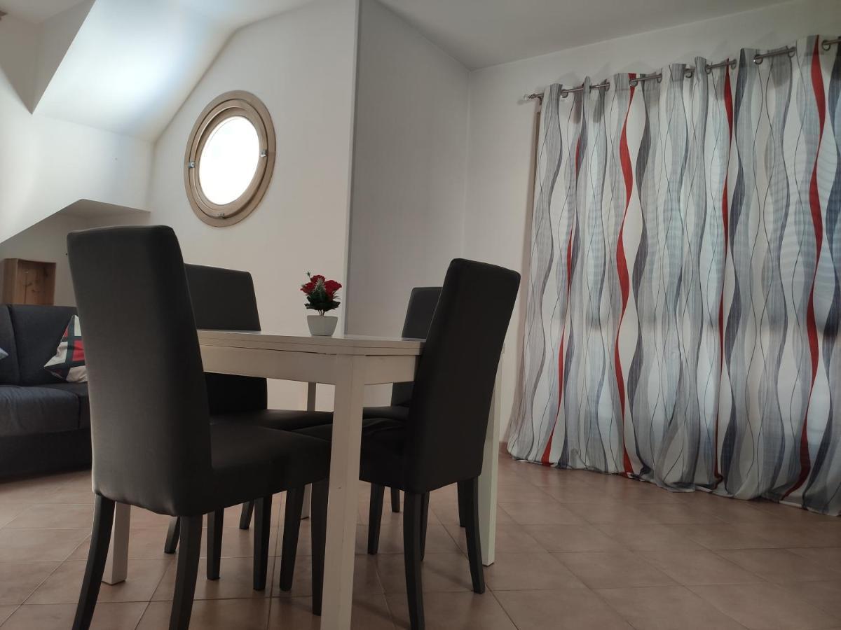 Red Lux Apartment Fiumicino Dış mekan fotoğraf
